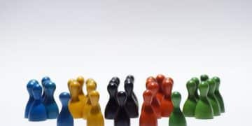 How to Use Customer Segmentation for Personalized Experiences - Cover Image