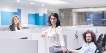 Social Media's Impact on Customer Service: Effective Engagement Strategies - Cover Image